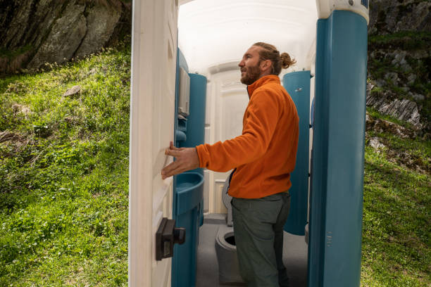 Best Portable restroom trailer rental  in Everson, WA